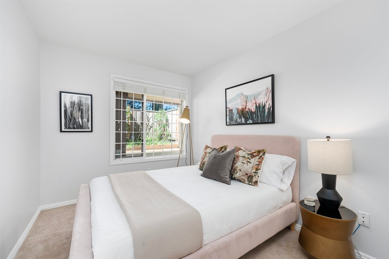 10-3980 Canada Way, Burnaby
