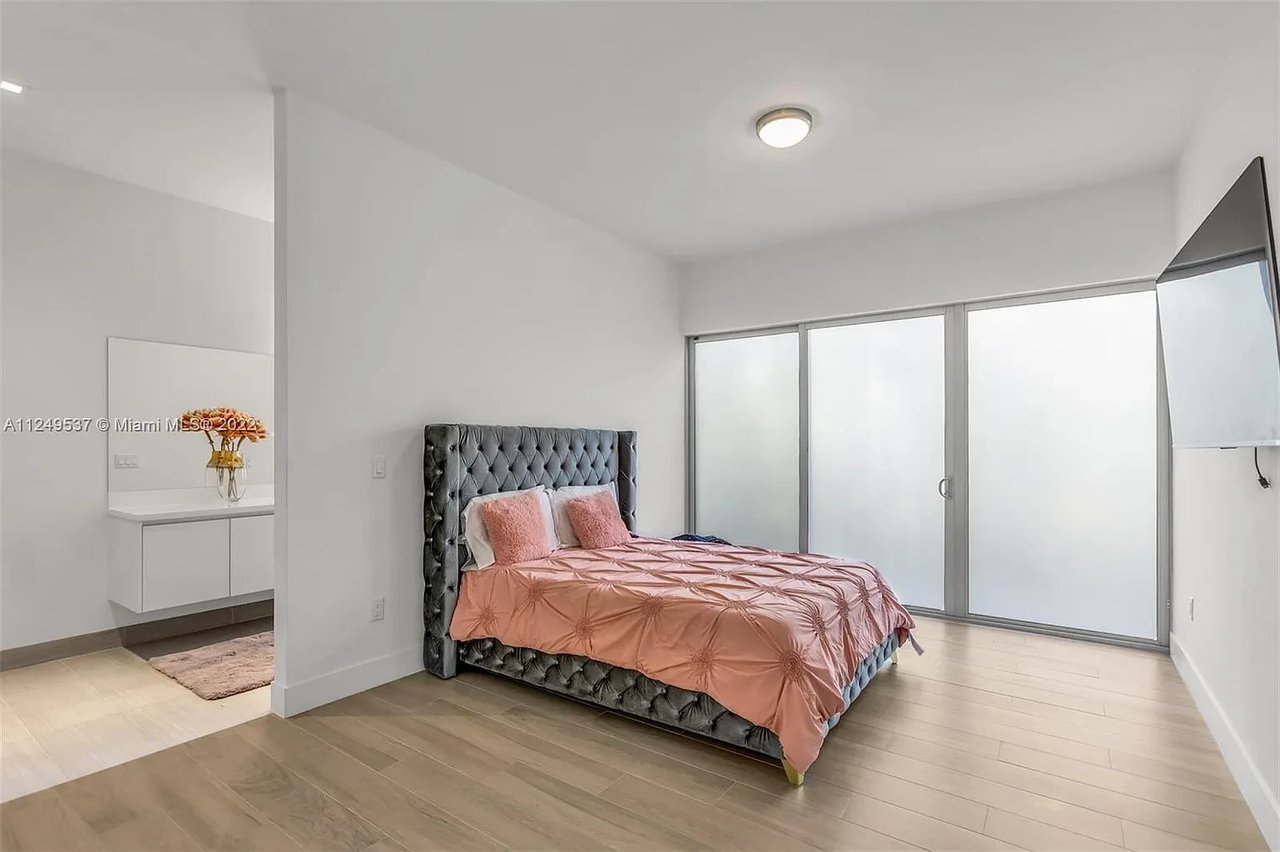 16672 S Botaniko Dr S