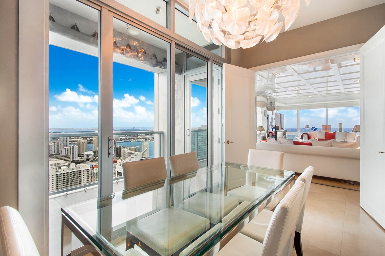 1425 Brickell Avenue Unit: 58E