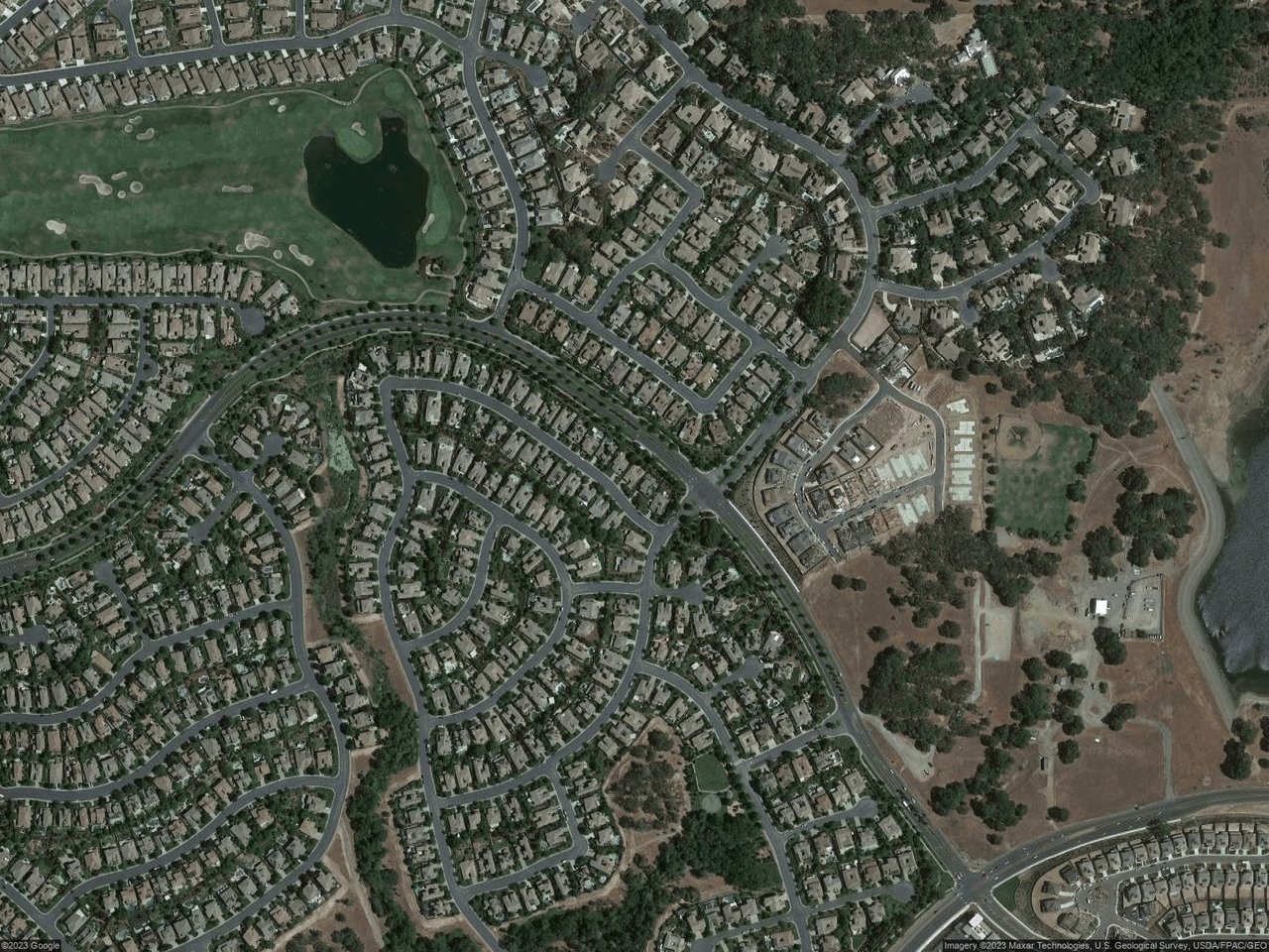 2016 Beckett Dr