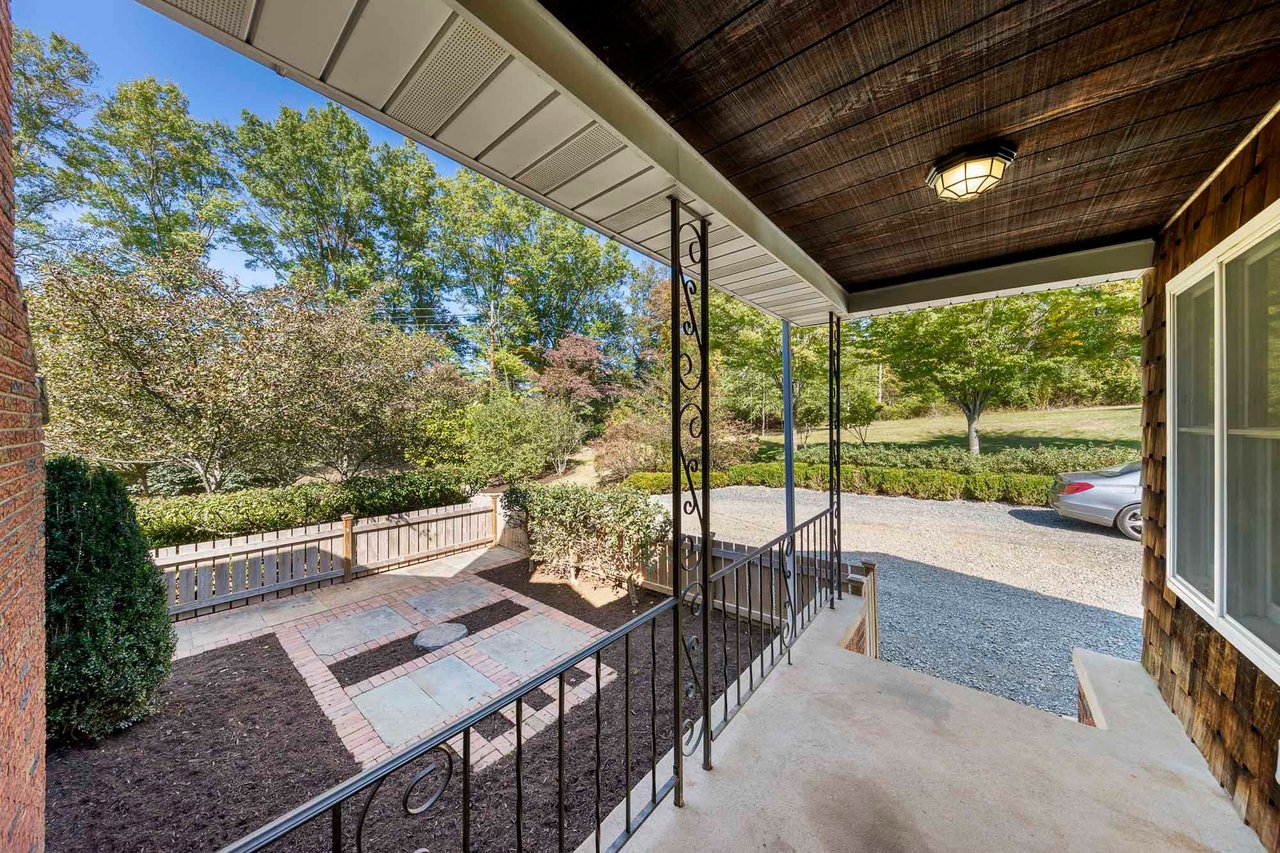 148 Foothill Rd