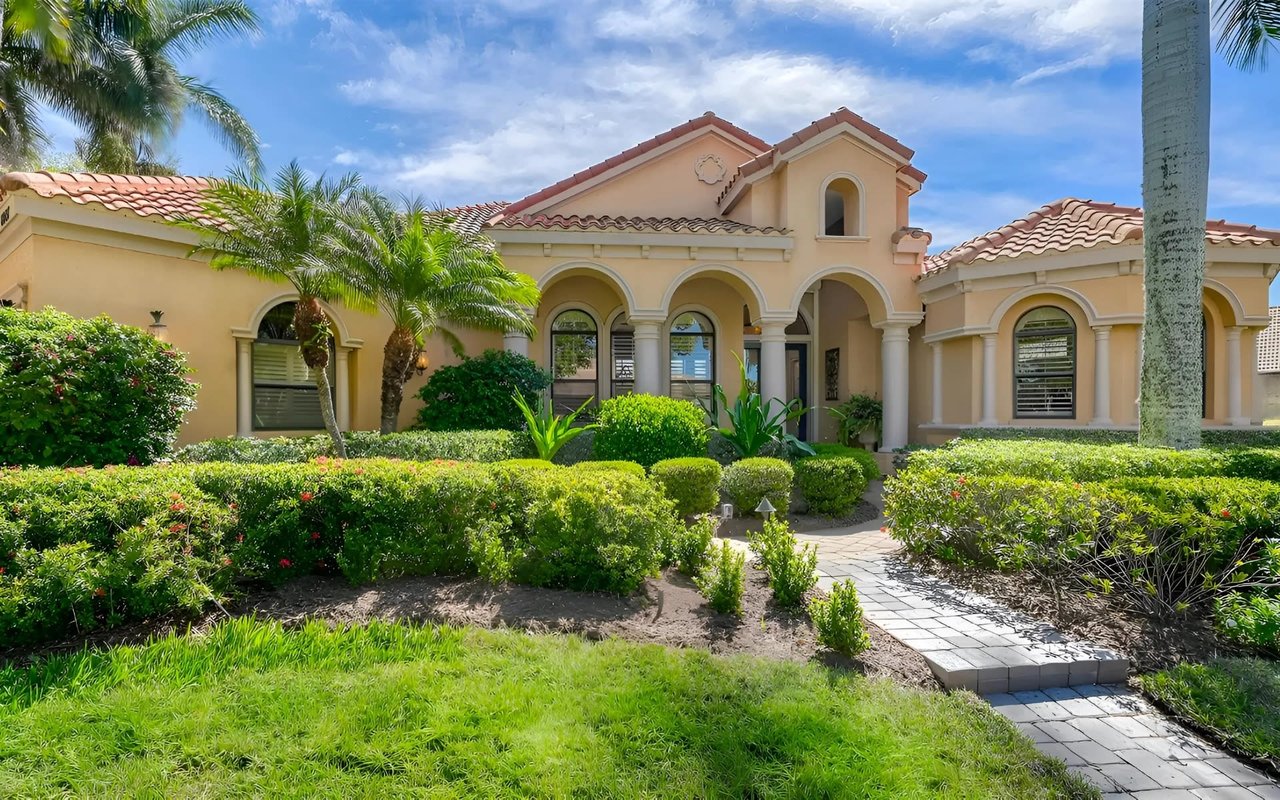 The Ultimate Guide to Ultra-Luxury Homes in Sarasota: What Sets Them Apart