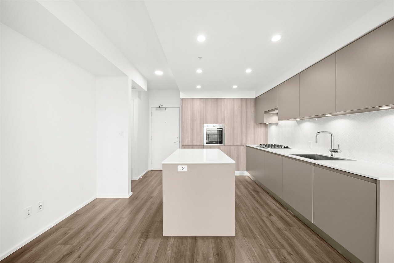 3208-3809 Evergreen Pl