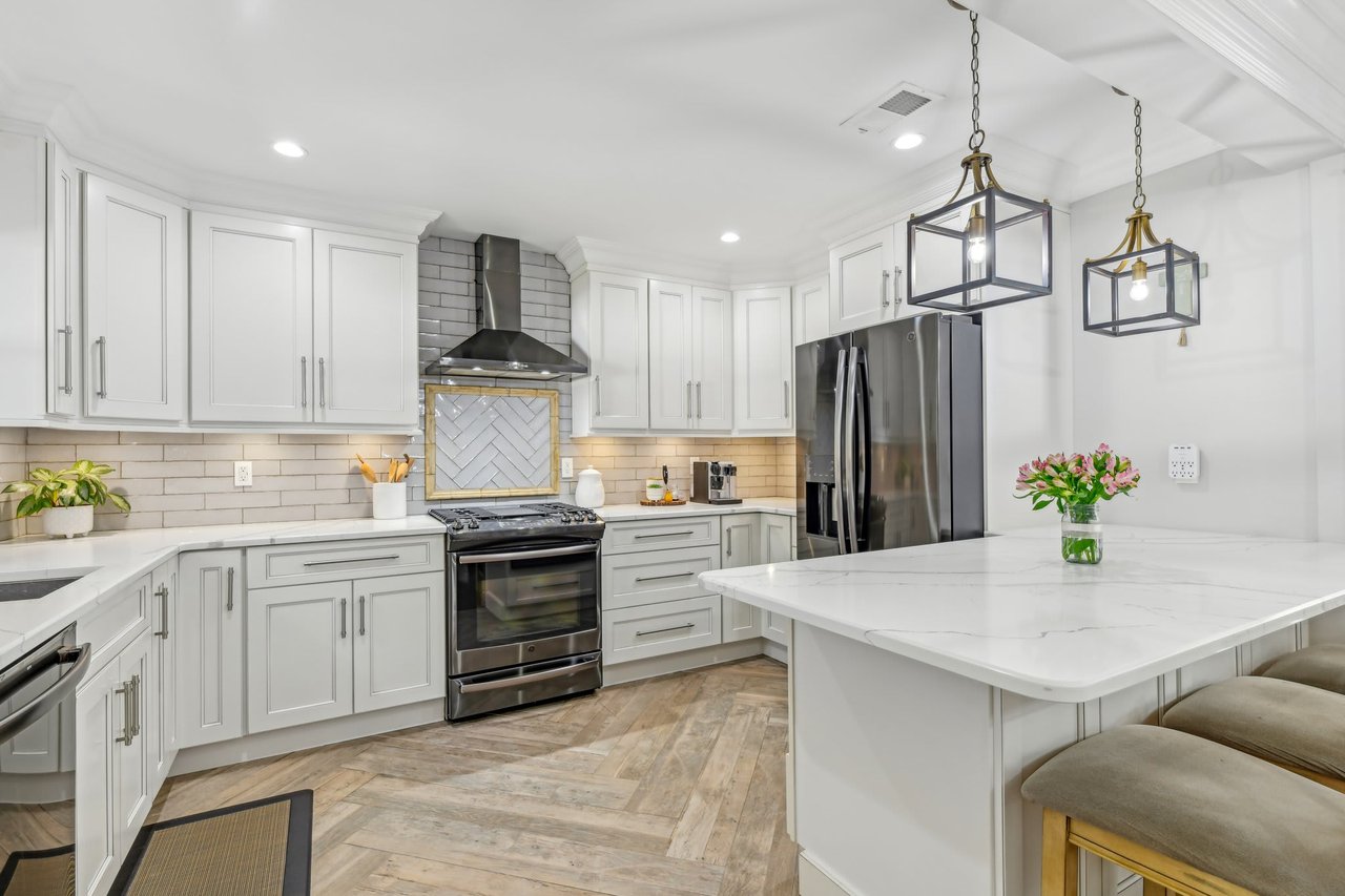 366 Delaware Ave, Union, NJ 07083