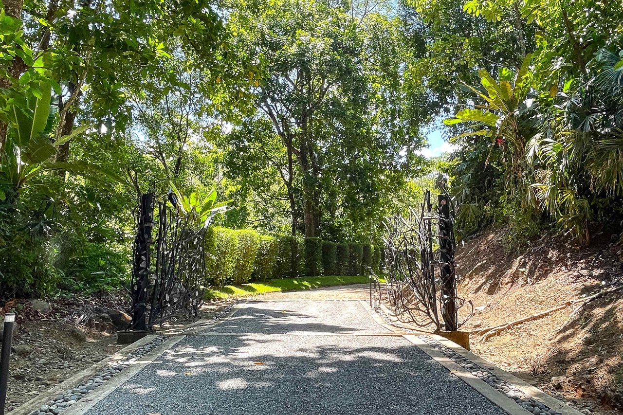 Wheelchair Friendly- 2 Bedroom house in a Quiet Community