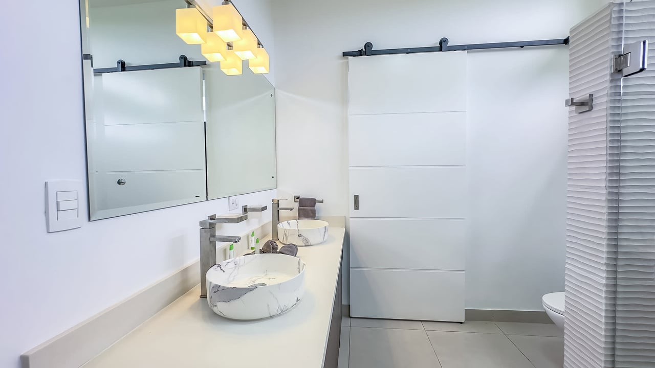 Uvita Paradise Brand New 3 Bedroom, 2.5 Bathroom Modern Home