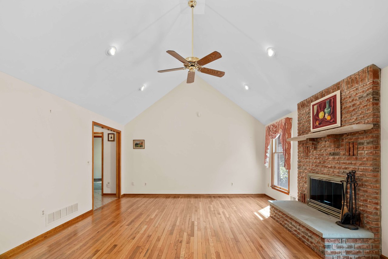 80 Russet Lane