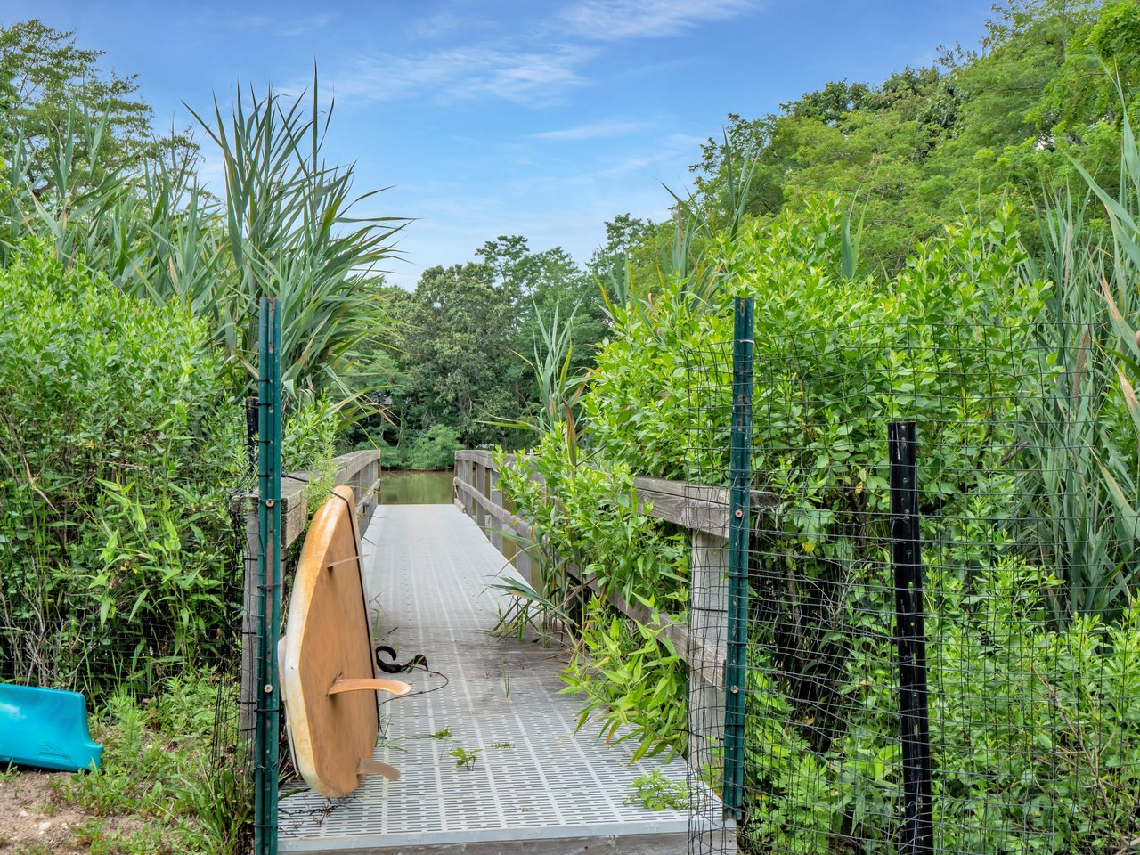 Sag Harbor Village + Dock