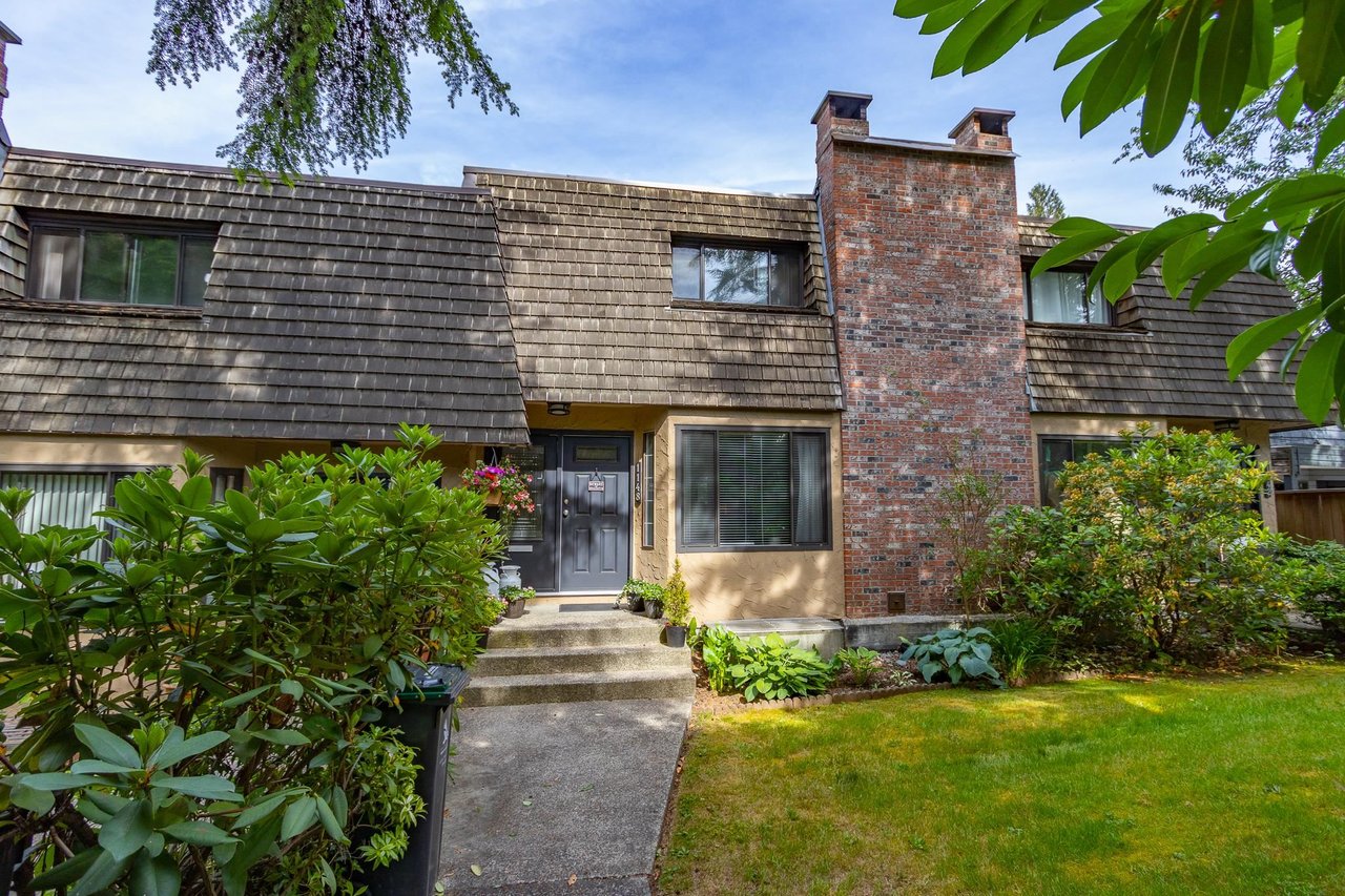 1148 Deep Cove Road, North Vancouver