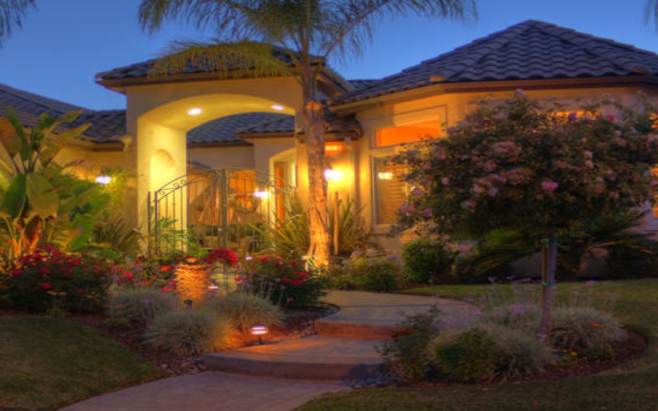 MarketPlace at El Paseo Community