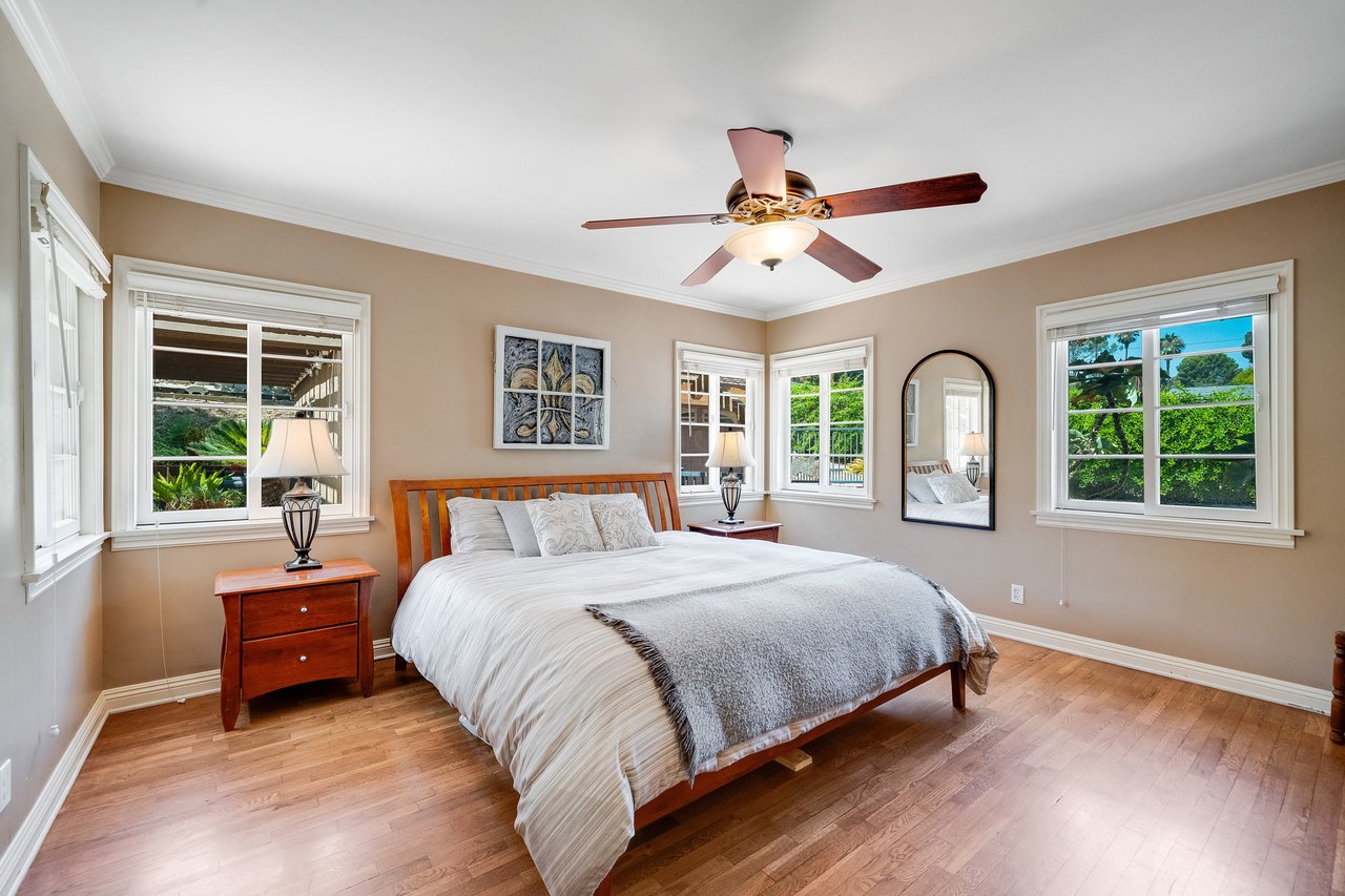 A Lil Bit O' Country in Shadow Hills * SOLD at full price