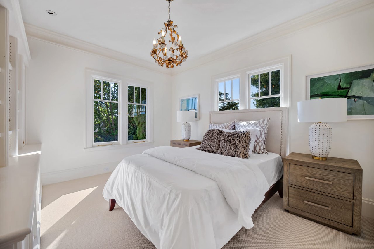 Iconic Belvedere View Estate