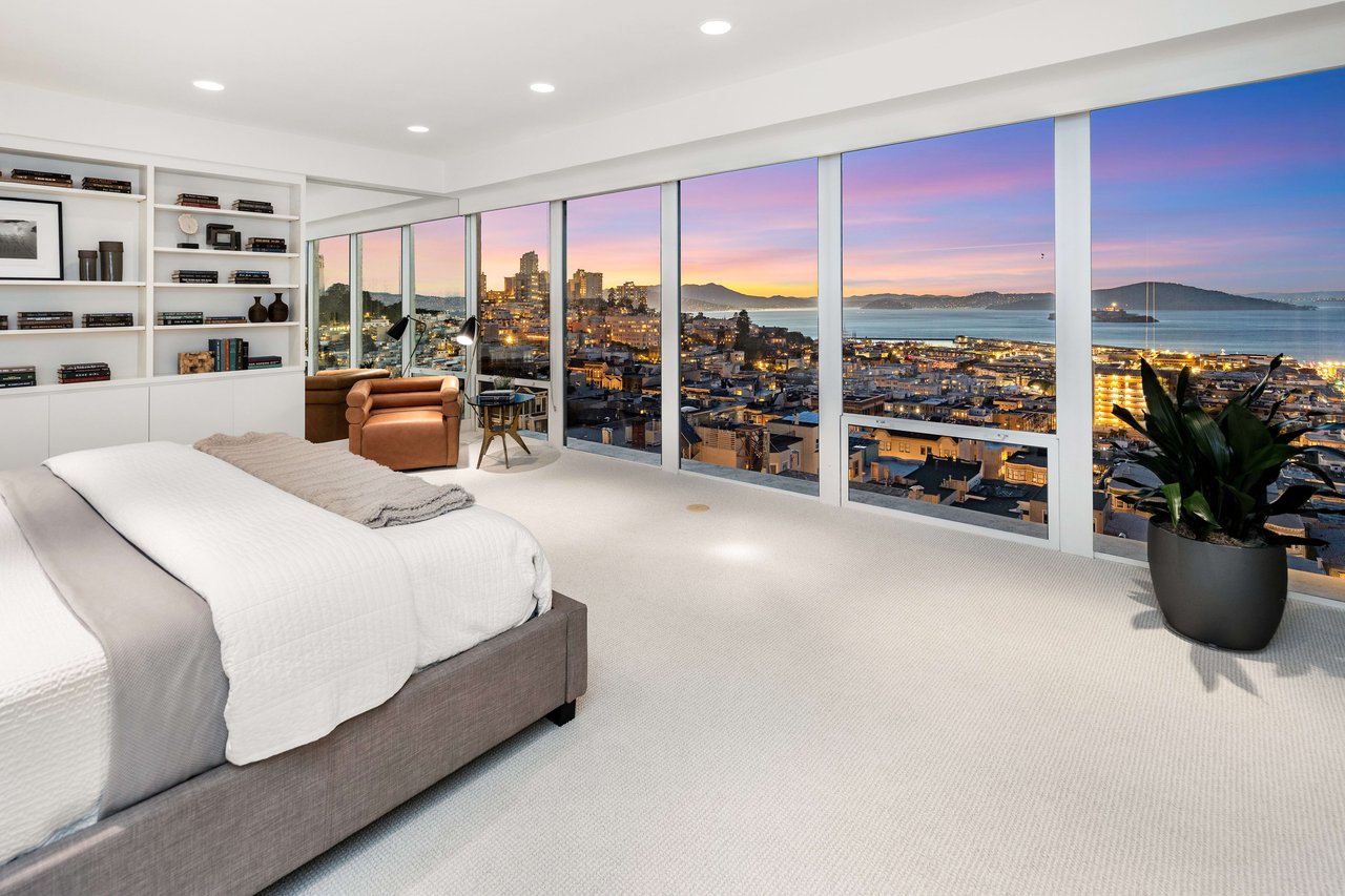 Showcase North Bay View Apartment