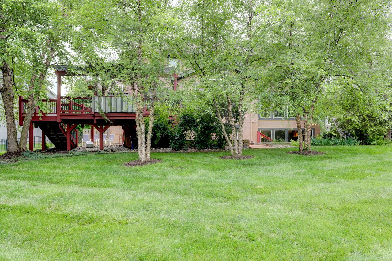 5514 W 147  Terrace