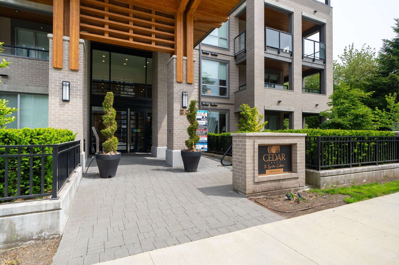 409-7588 16th St