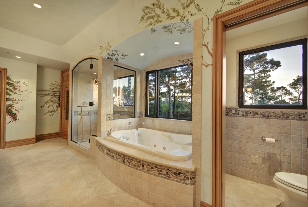 3108 Flavin LN