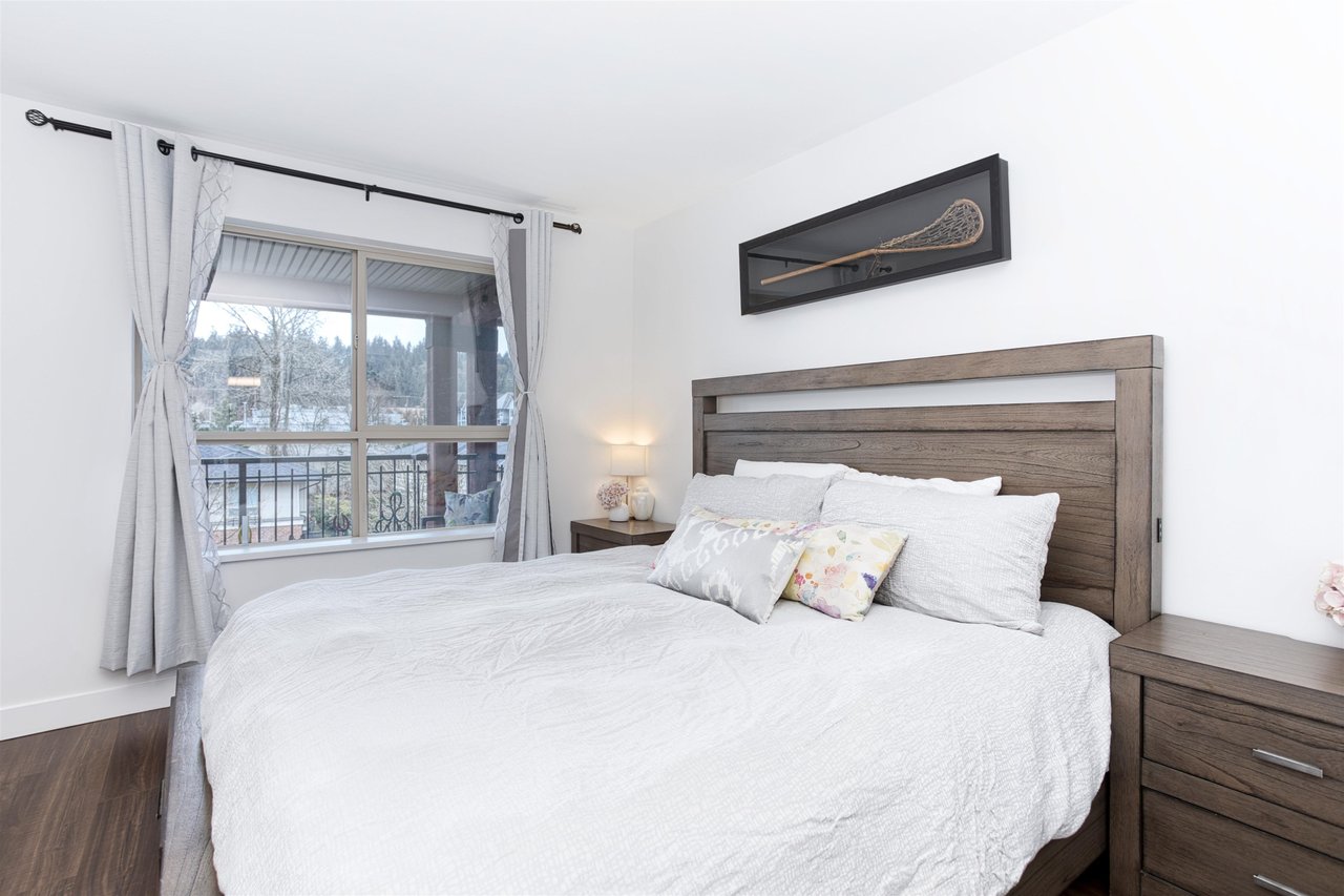 407-200 Klahanie Drive, Port Moody