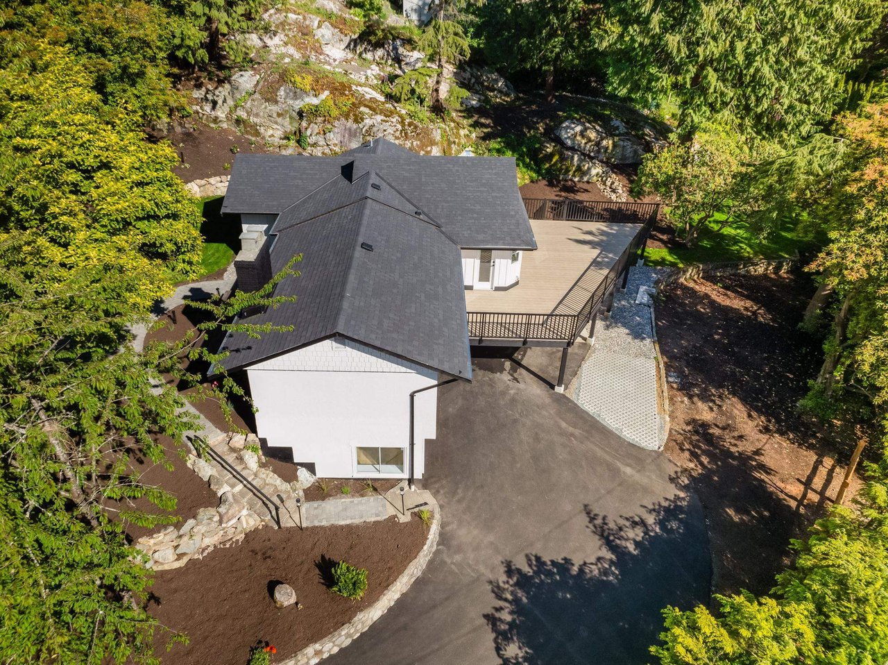 4990 Water Ln