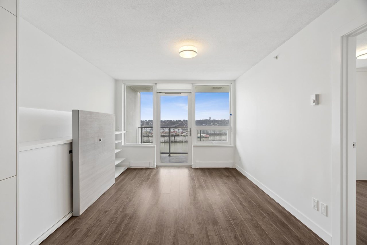 2103-908 Quayside Dr