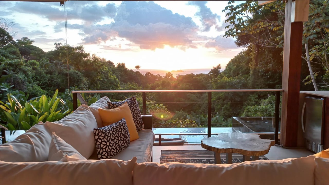 Balinese Style Oceanview Villa, Uvita, Puntarenas