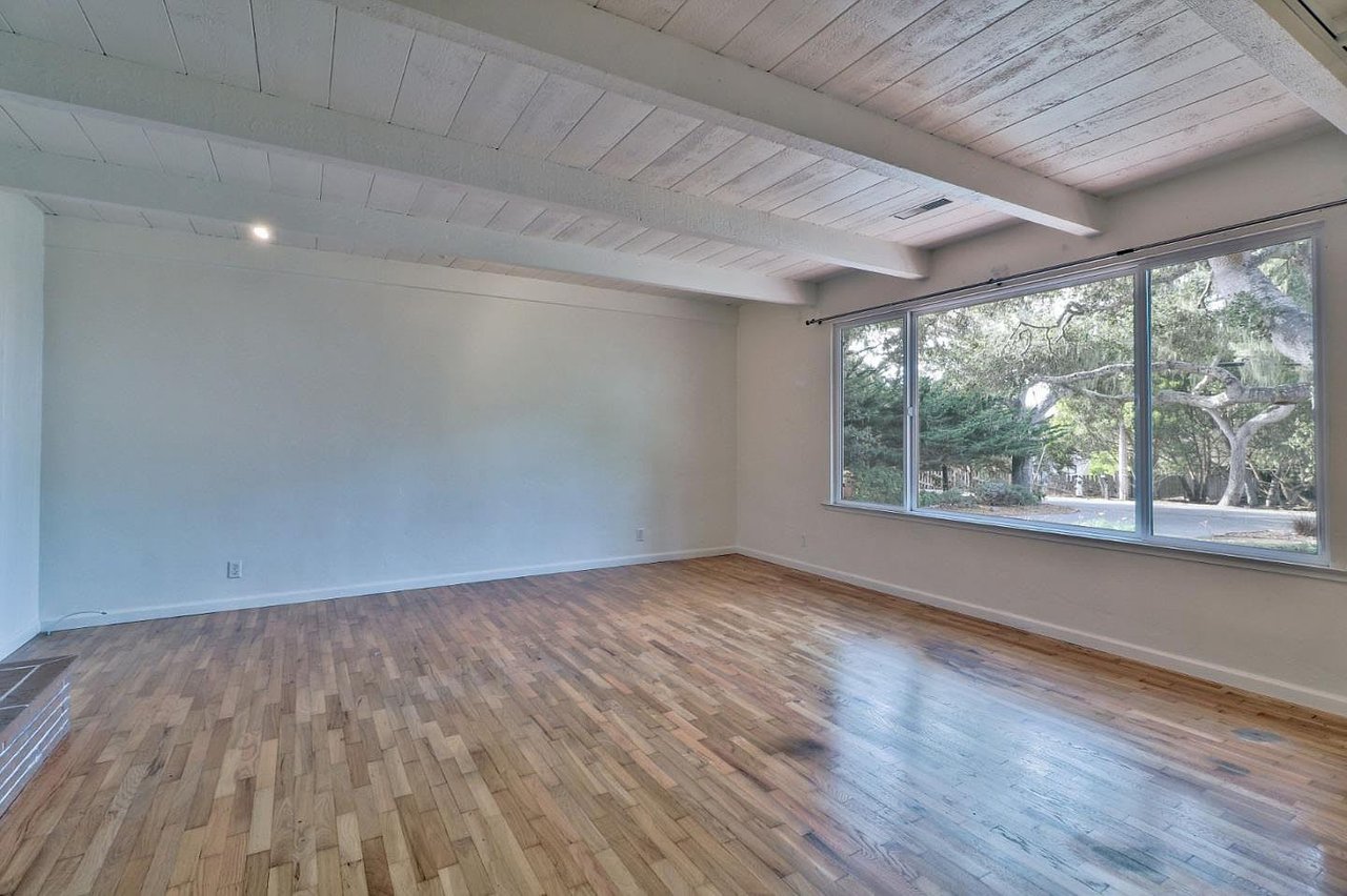 2887 Oak Knoll Rd