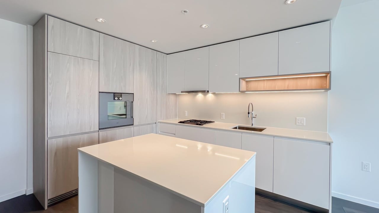 317-6788 Minoru Blvd
