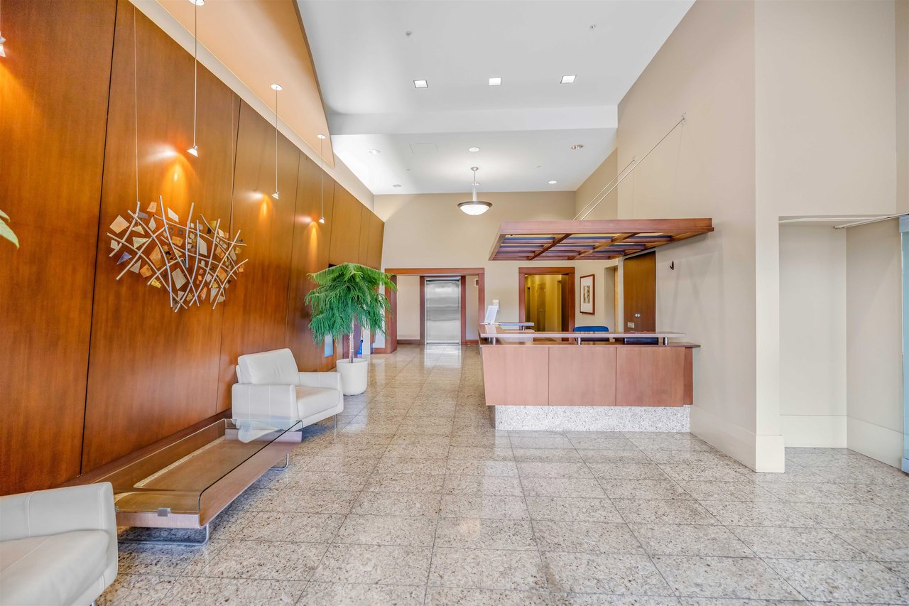602-683 W Victoria Park