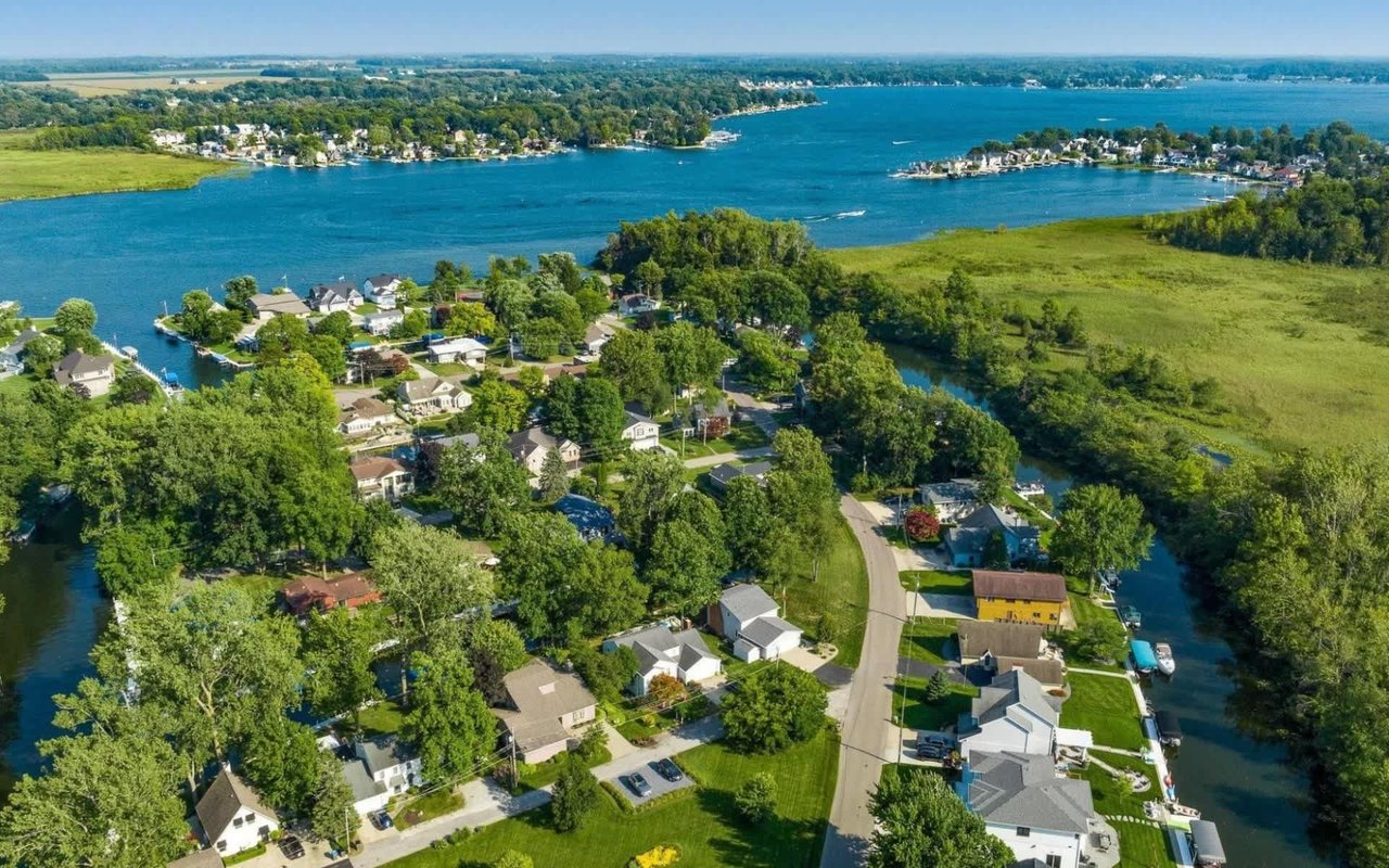 Things to Consider Before Moving to Lake Wawasee