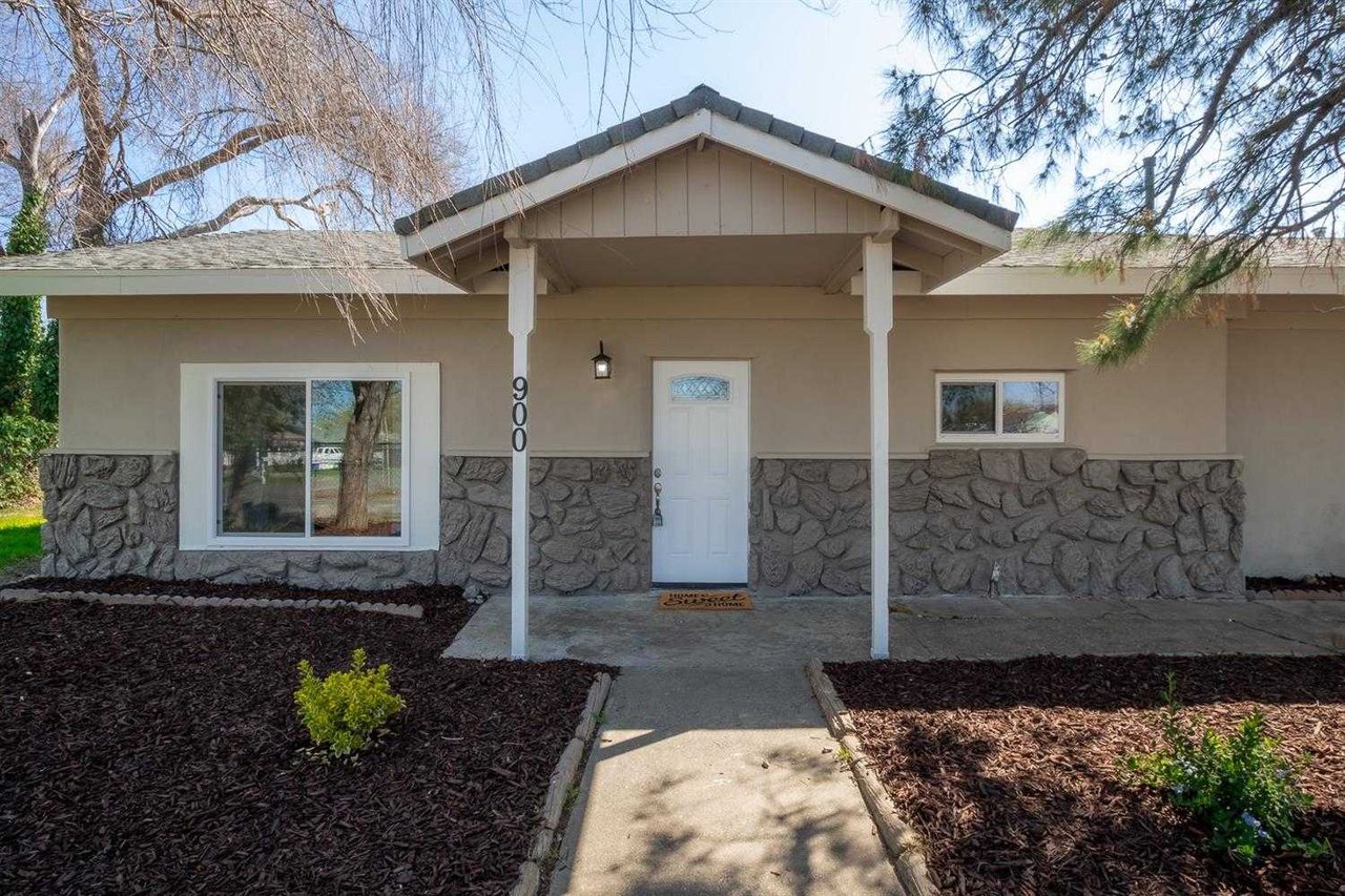 900 Rood Avenue
