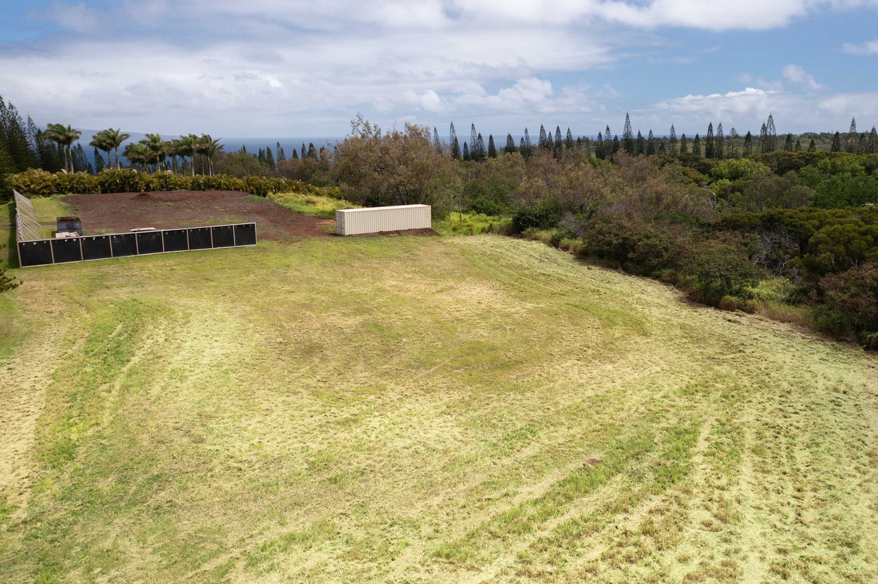 221 Plantation Club Dr.