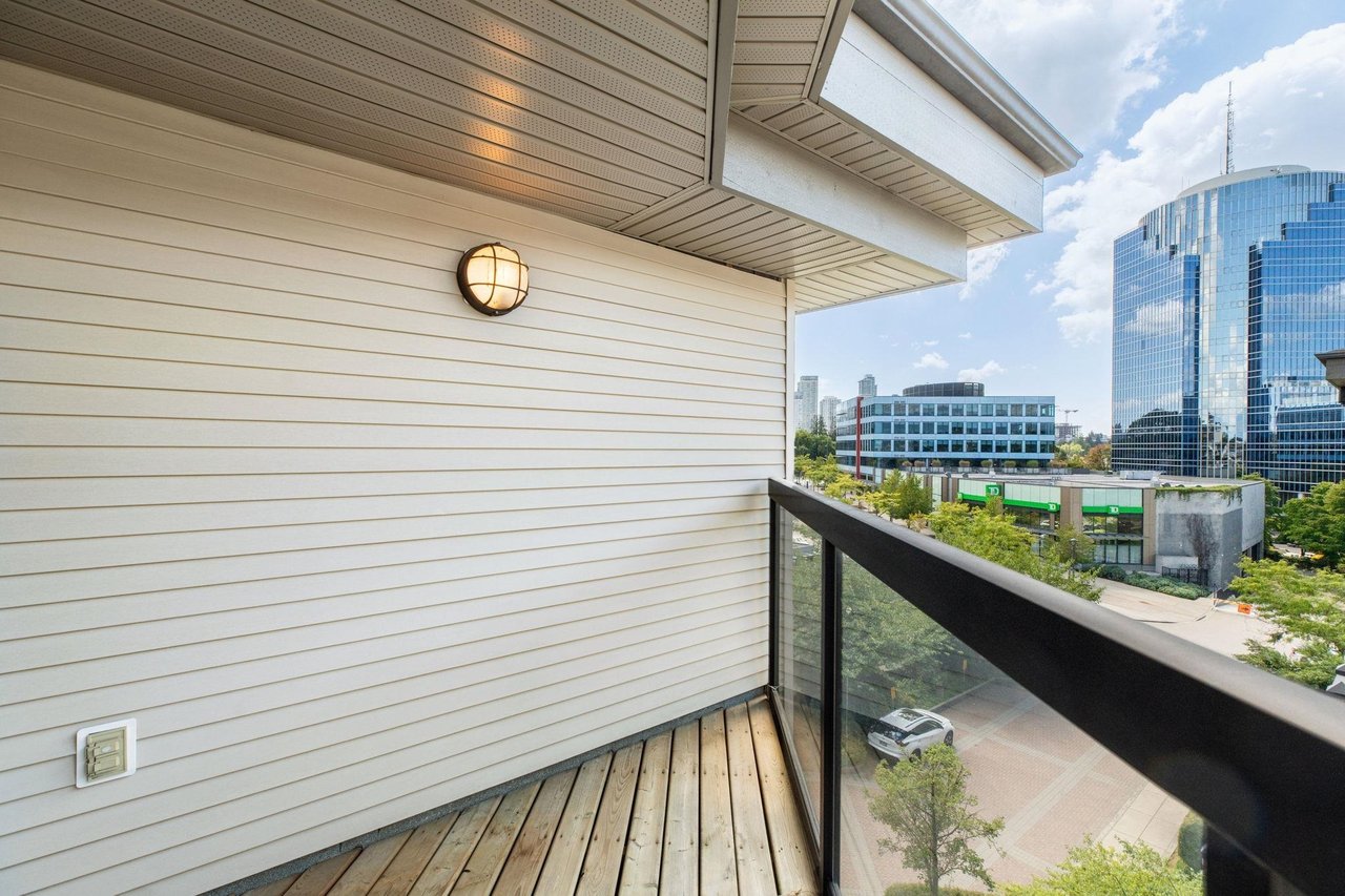 415-10866 City Pkwy