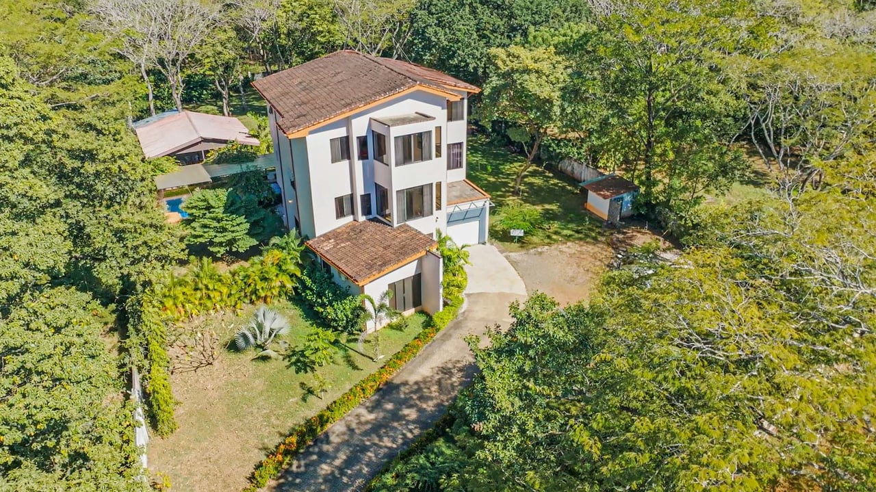 Multi Unit Apartment Complex, Tamarindo, Guanacaste