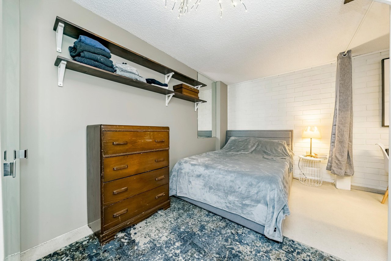 303-330 E 7th Avenue, Vancouver