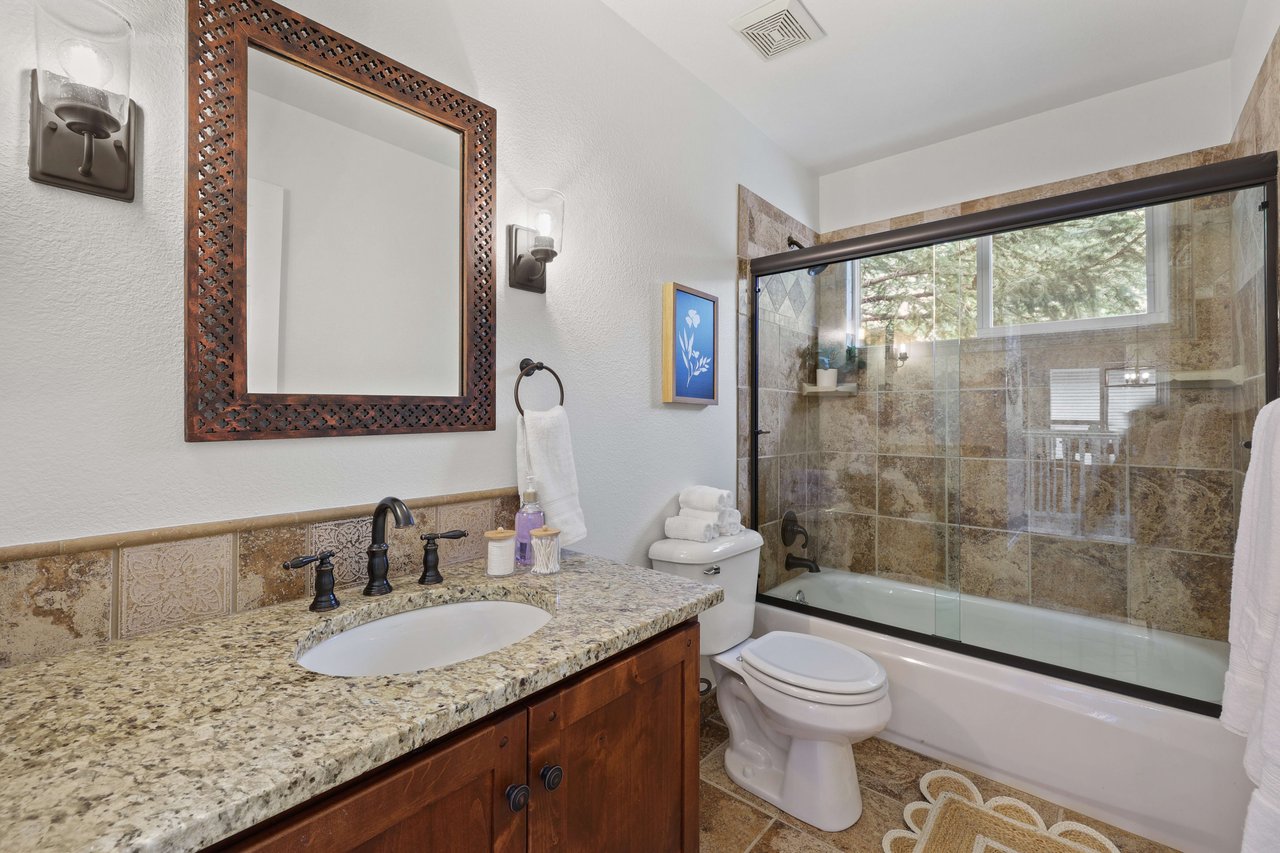 5423 Lions Gate Lane