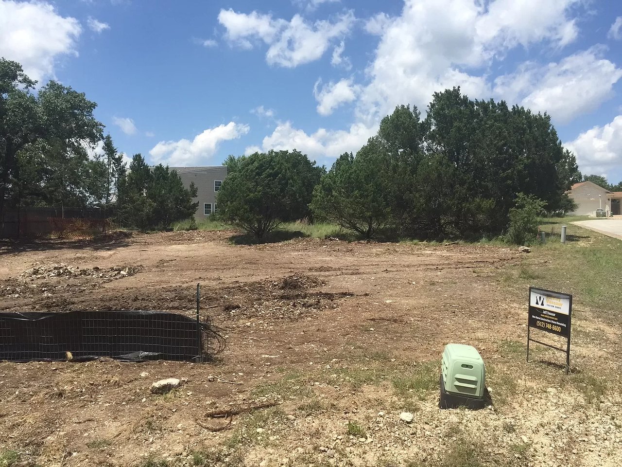 18808 Venture Dr