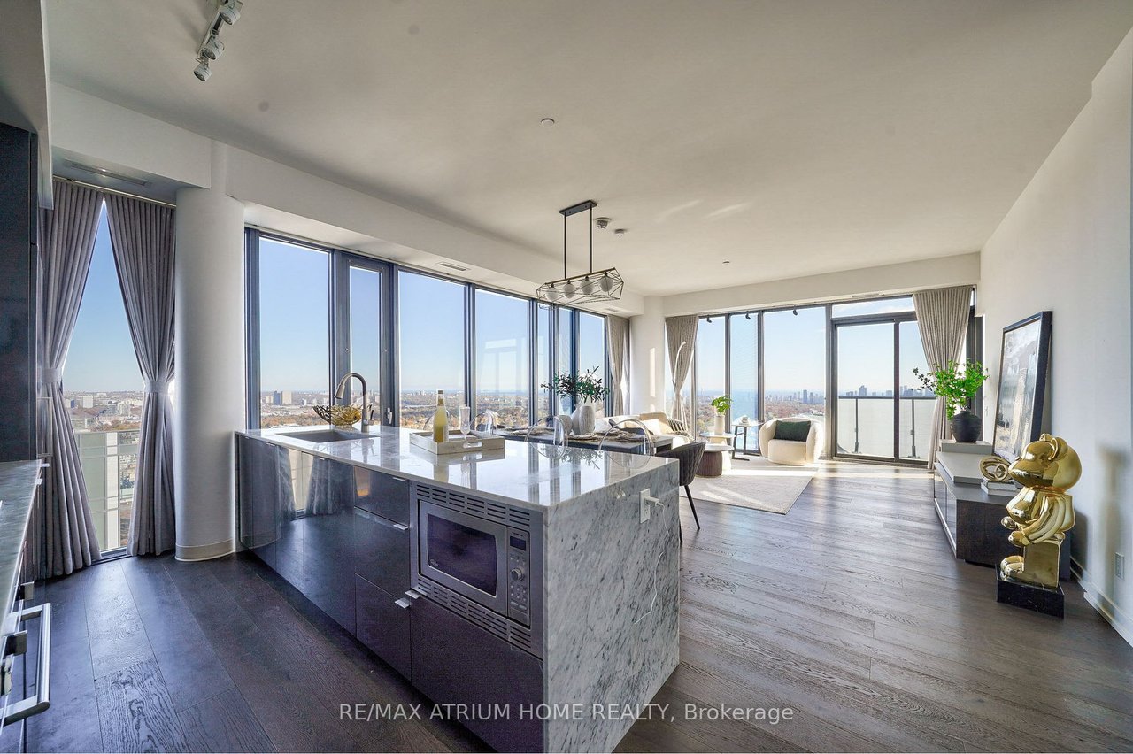 MIDTOWN LUXURY 