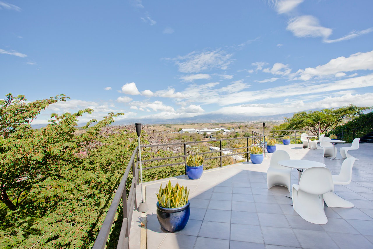 Contemporary View Home, Ciudad Colon, San Jose