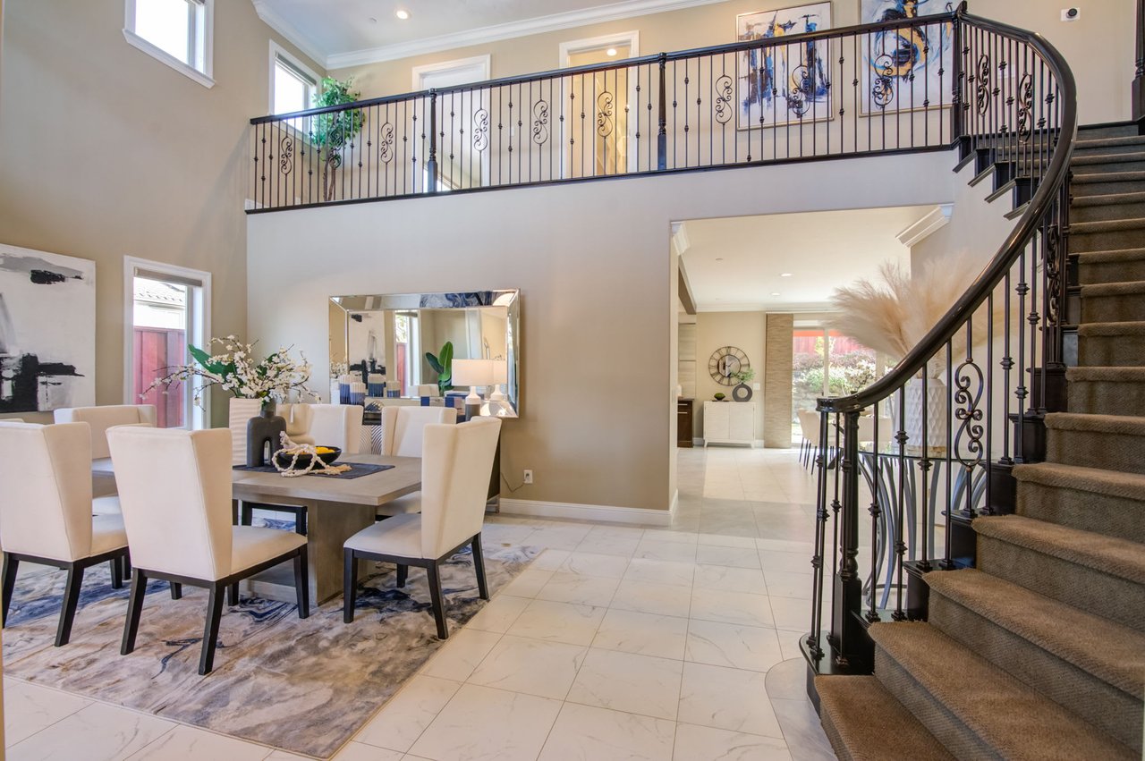 3902 Mars Court