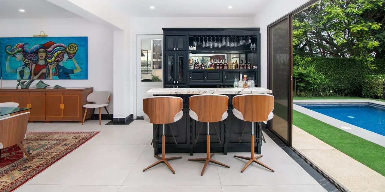 Renovated Pool Estate, Escazu, San Jose