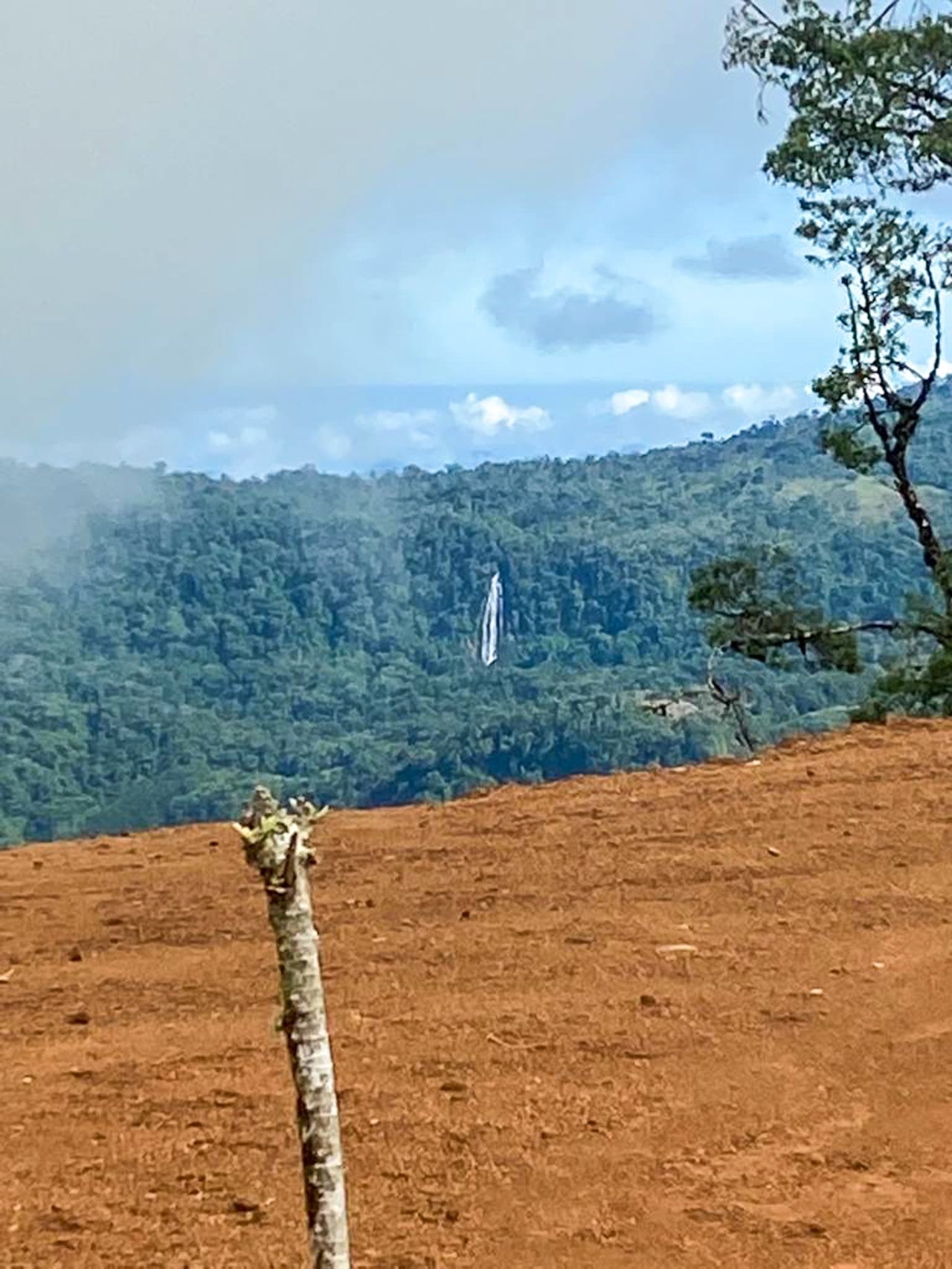 Ocean, Mountain and waterfall View Lot