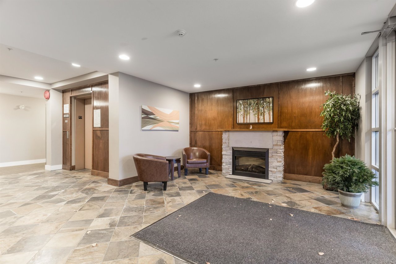 111-2330 Wilson Ave