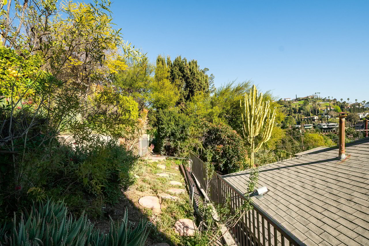 Hollywood Hills Pied de Terre - Another Off Market Sale