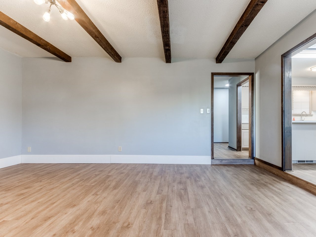 30 Cherokee St