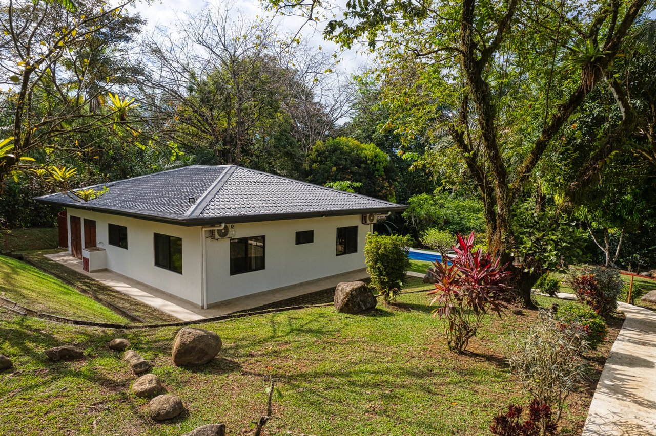 Tranquil Home with Fruit Trees and Space for Several Casitas