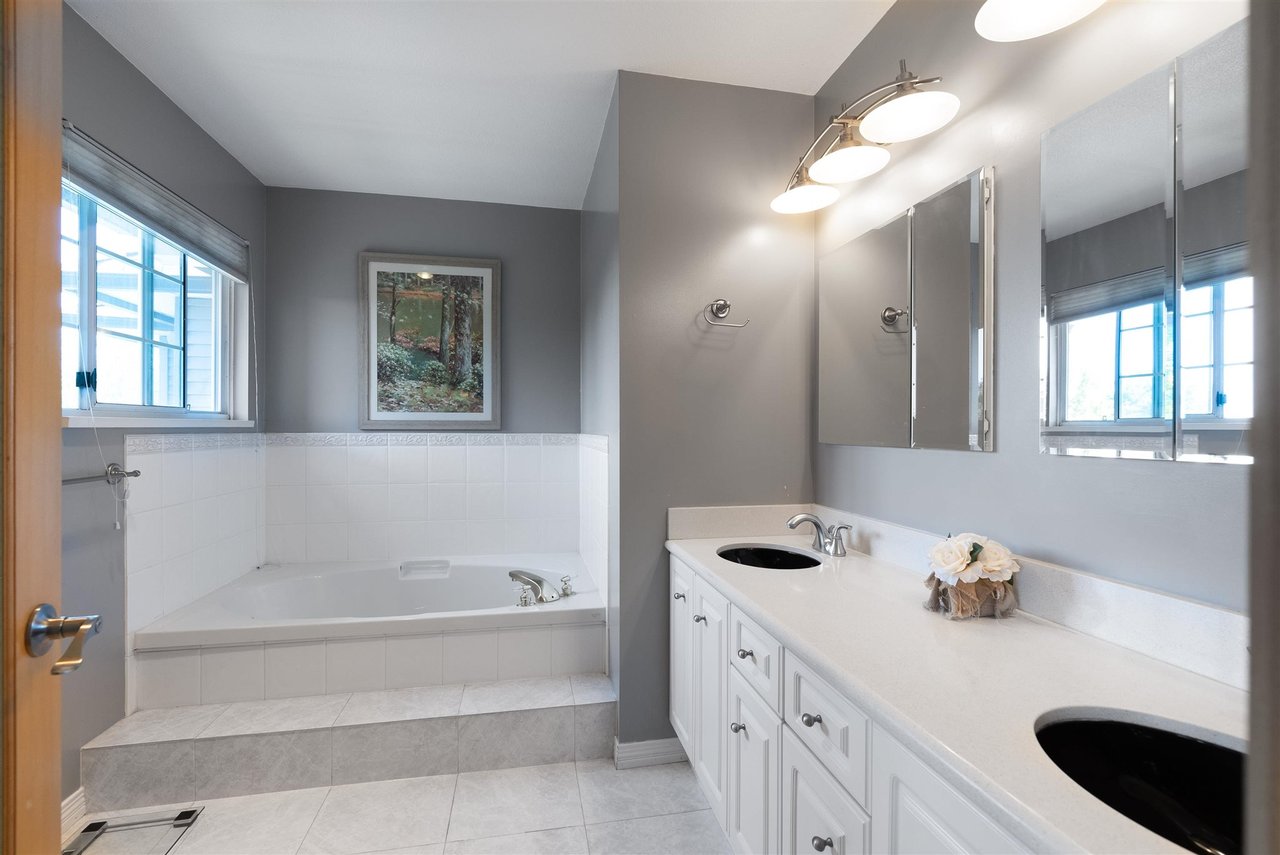 44-2615 Fortress Dr