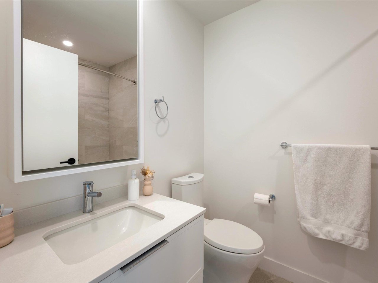 1425 Shoal Wy