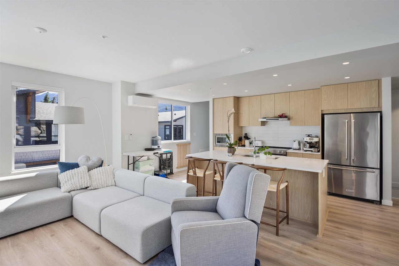 41222 Highline Pl