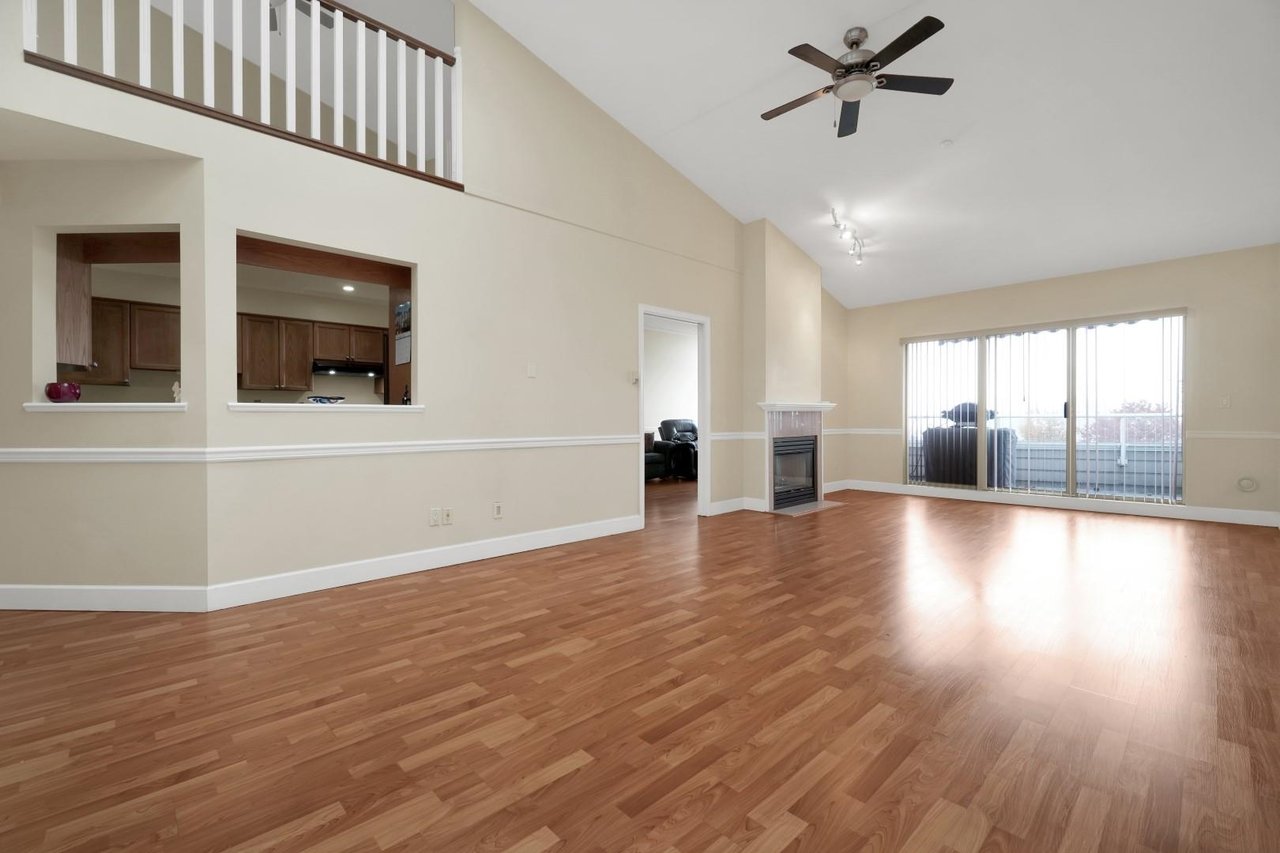 18-323 Governors Ct