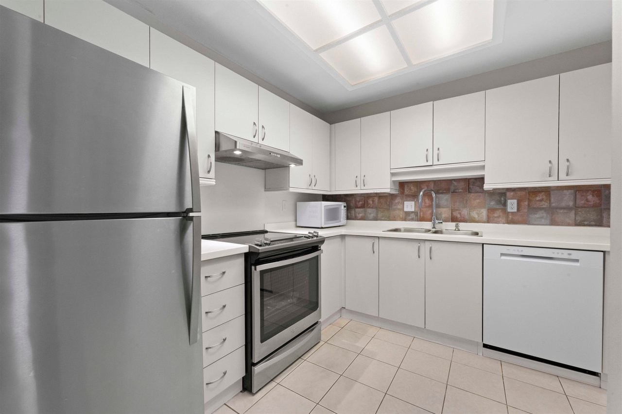 112-7840 Moffatt Rd