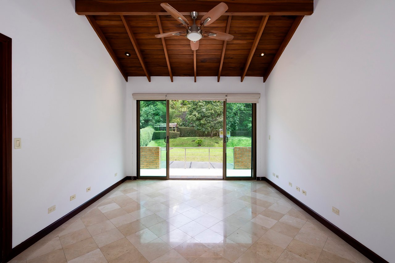 Terrace View Colonial Home, Escazu, San Jose